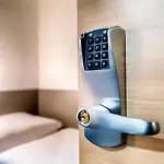 City-sued Hotel